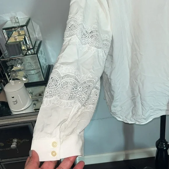 Loft Blouse Women Size XL White Lace Embroidery Vtg Look Classic Academia Cutout - Picture 8 of 10